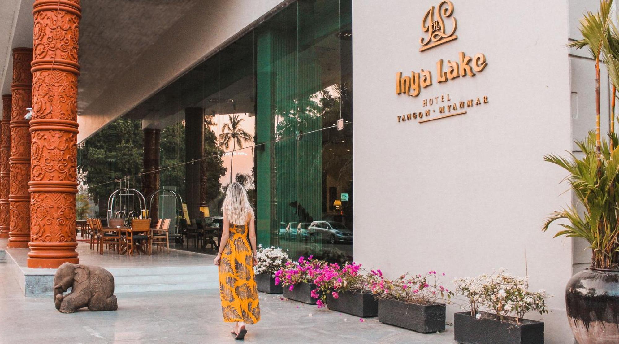 Inya Lake Hotel Yangon Exterior foto